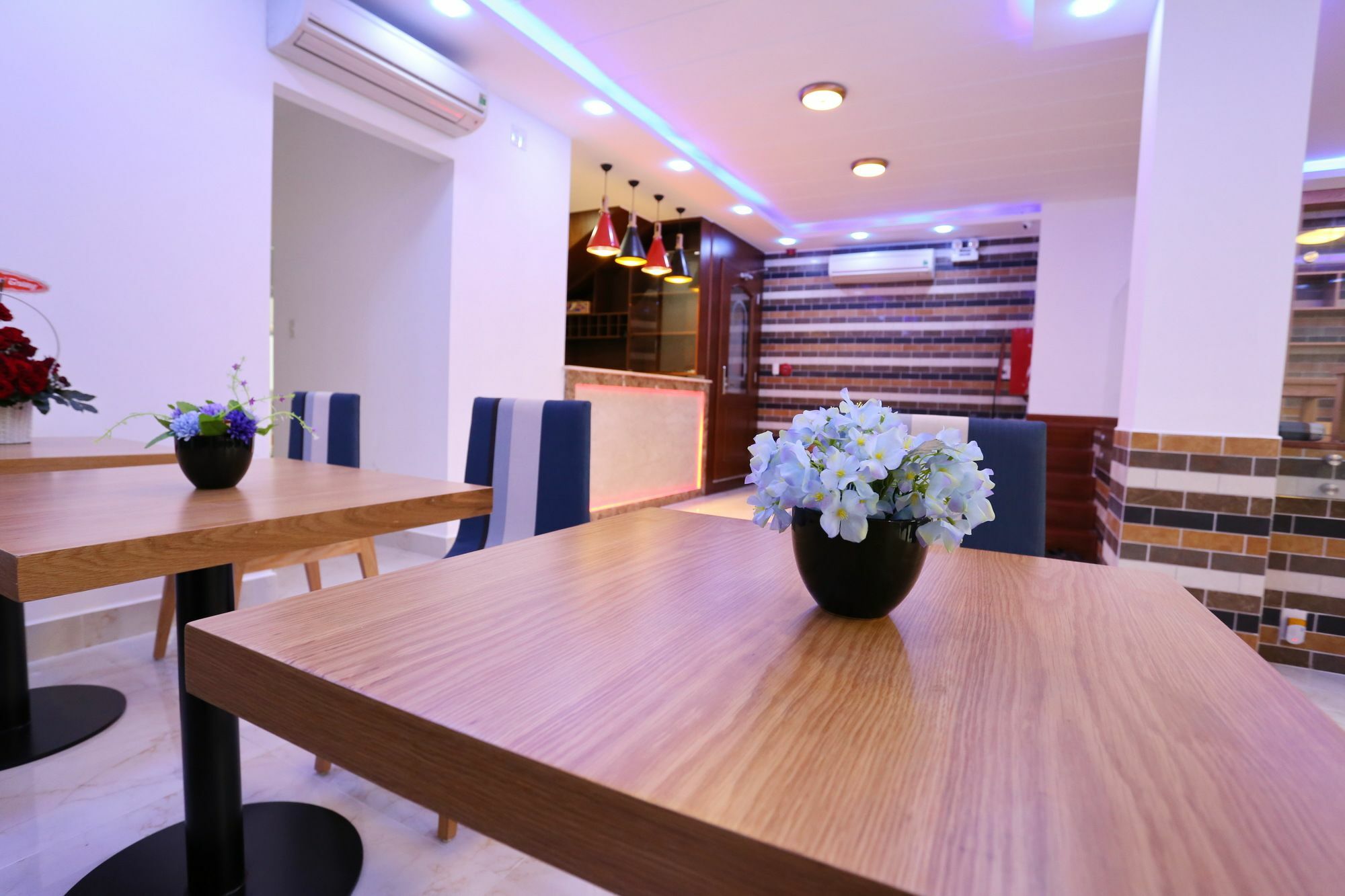 Sabina - Hcm Aparthotel 3*